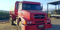 Caminhão caçamba truck